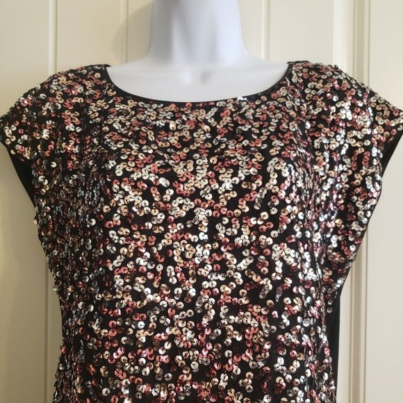 Vince Camuto Sequin Top NWT - Picture 2 of 4